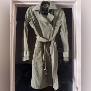 J. Crew Trench Coat Green Full Gold Zipper Belted Flap Pockets Women's size 2